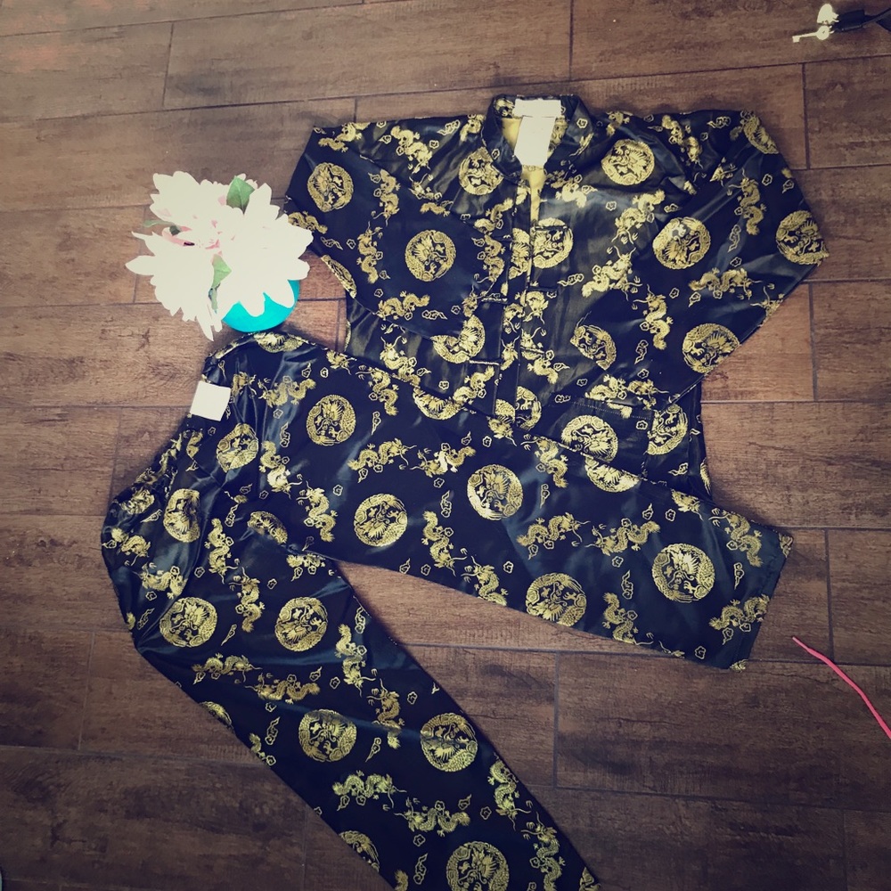 ❌SOLD❌ New Chinese girl suit